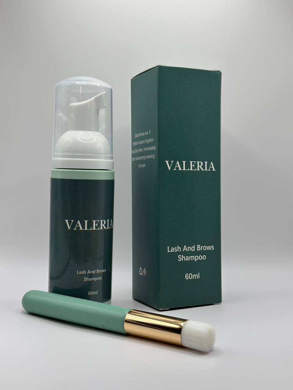 Shampoo de pestañas y cejas