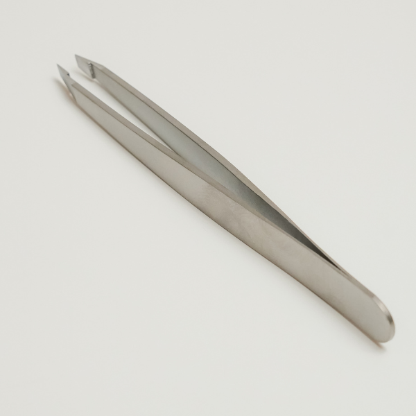 Pinzas punta recta para cejas, de acero inoxidable de súper alta calidad.